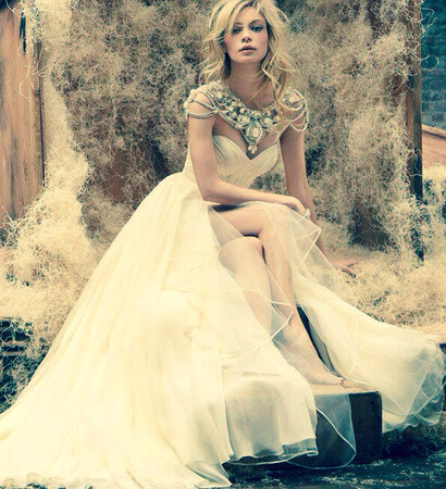 love it, weddingdress and beautiful