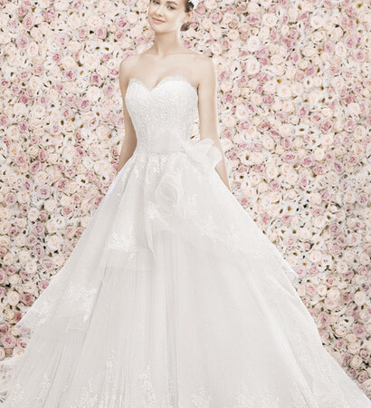 Georges Hobeika and wedding dress