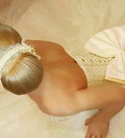 sexy, gold and glamourous