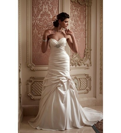 bridal gown, gorgeous and Casablanca