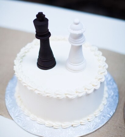 cake, grooms cake and chess