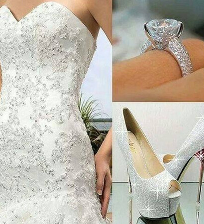 bling bling, ring and high heels