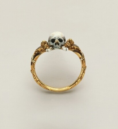 weddings, macabre and dark rings