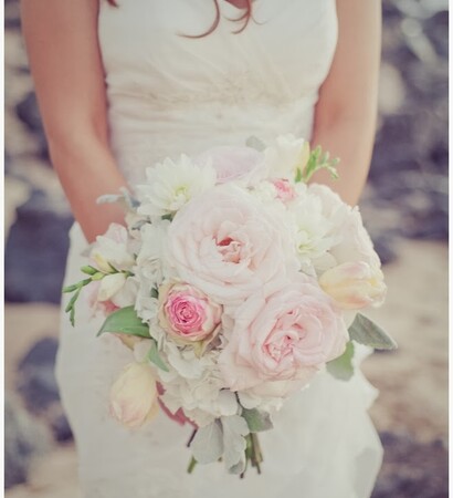 pastel wedding bouquet, bouquet and simple maui wedding