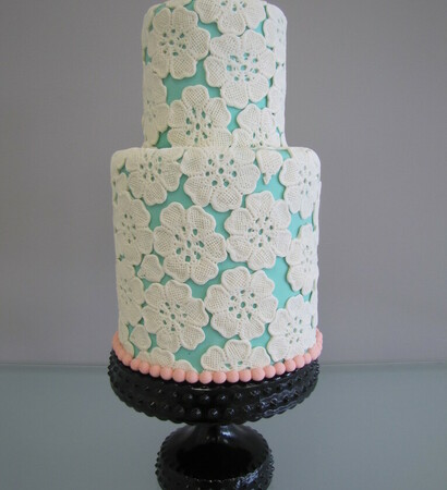 lace wedding cake
