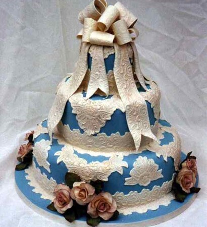 lace wedding cake