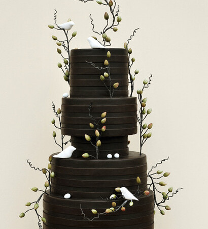black wedding cake