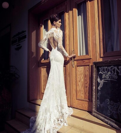 long dress, wedding dress and vintage dress