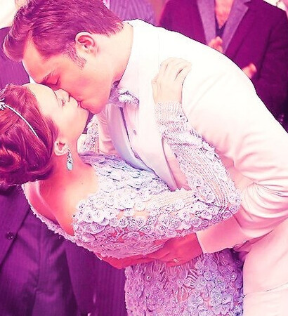 white, miss it and kissing