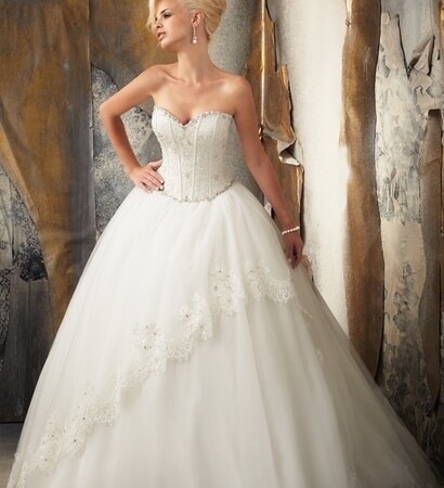 wedding dress and en