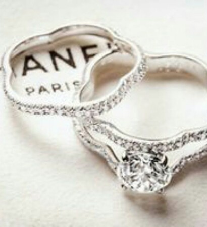married, bright and kiss