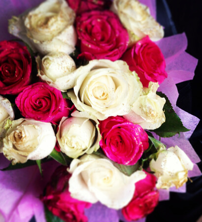 glitter, flowers and love