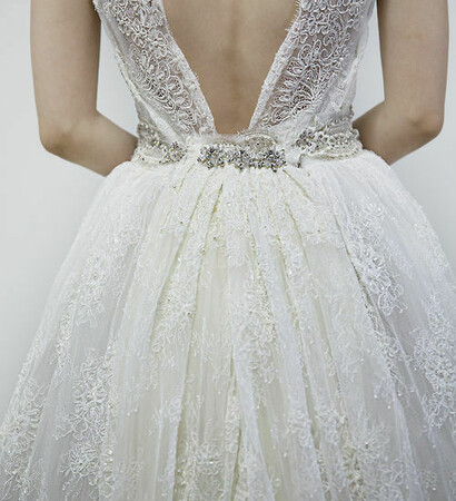 bride, weddingdress and diamonds