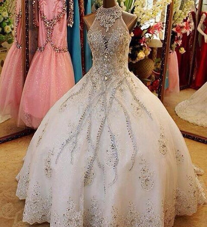 marrying, beauty and dress