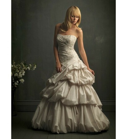 curved neckline, vintage and bridal gown