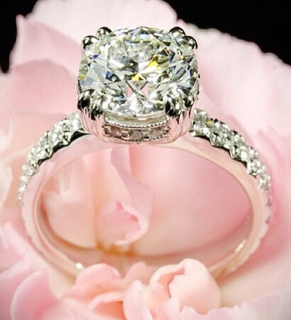 weddings, bling and in love