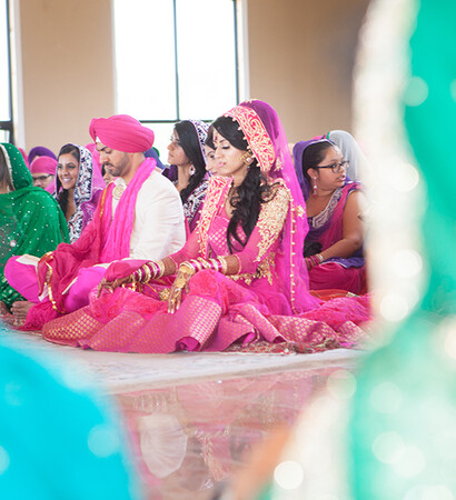 sikh, lengha and dulhan