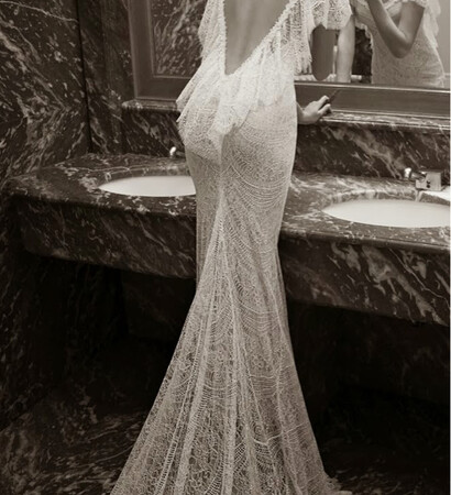 bride, amazing and dress