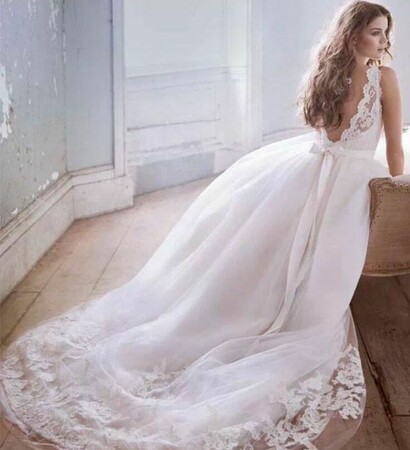 love, dress and wedding dreas
