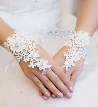 women, gants and fahsion