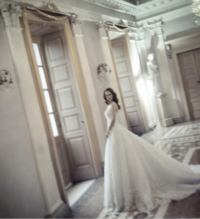wow, model and dress