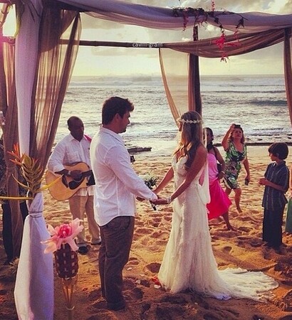 love, see and dress