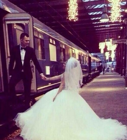 trainstation, train and funny