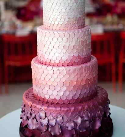 wedding cake, ombre and petals