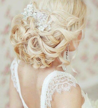 blond, glitters and hair