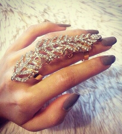 girl, ring and jewellry