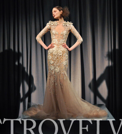 roses, silver and Marchesa