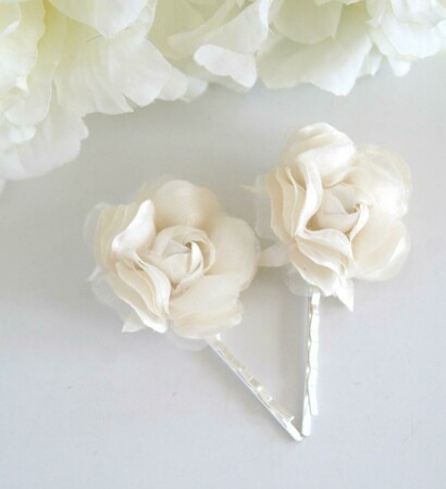 wedding hair flowers, jewelry and bridal hair flowers