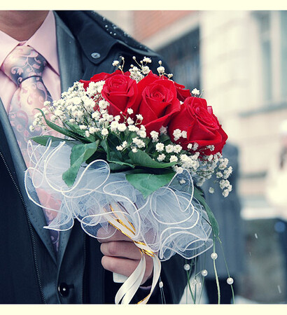 bride, flowers and girl
