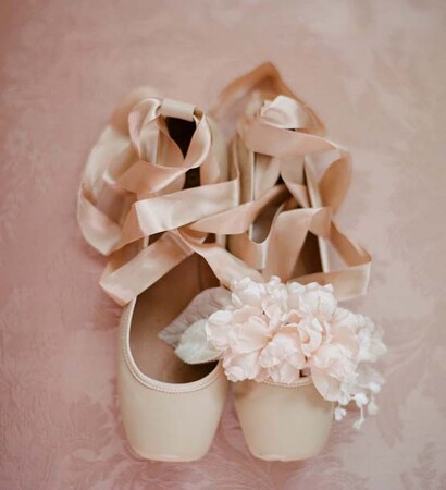 ballet shoes and en