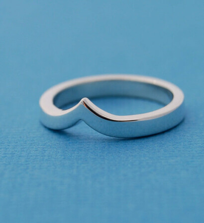 heart ring wedding band
