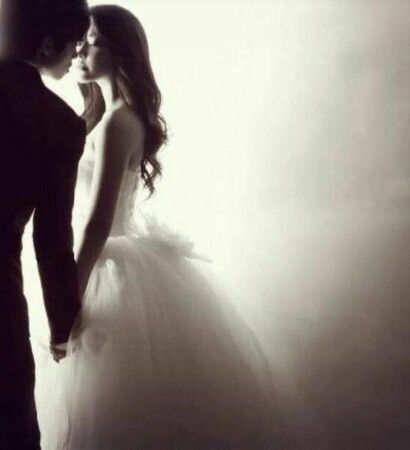 love, elegant and black and white pictures