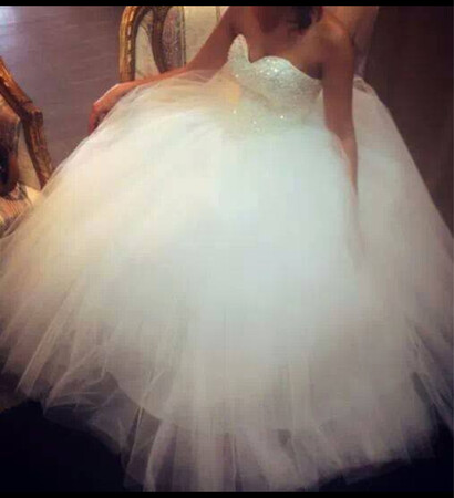 beauty, hochzeitskleid and love