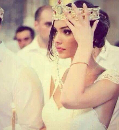 magnifique, Or and arab