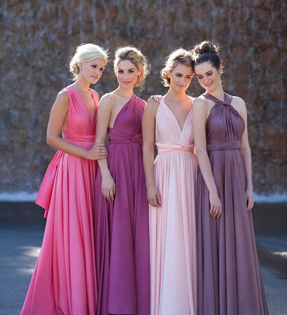 fashion, same dress and colors