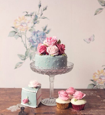 beautiful, cute and wedding cake
