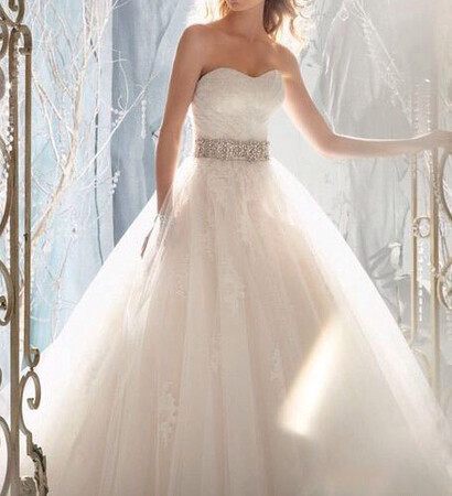 fashionable, gorg and dress