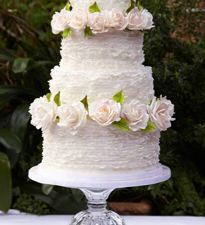 wedding cake, elegant cake and cake with flowers