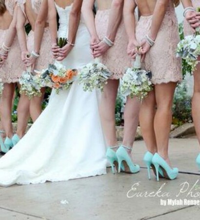 wedding dress, bride and flowers