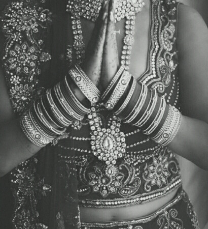 lehenga, lengha and bangles