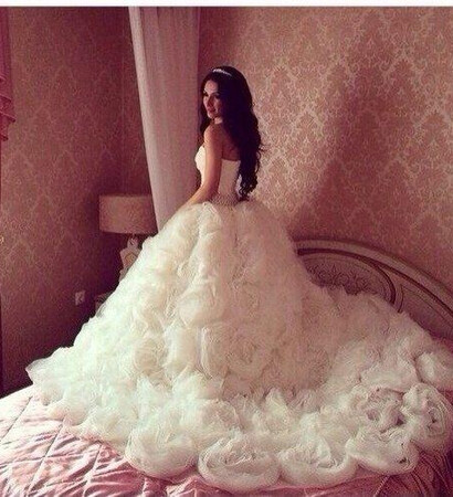 gown, simple and sophisticated