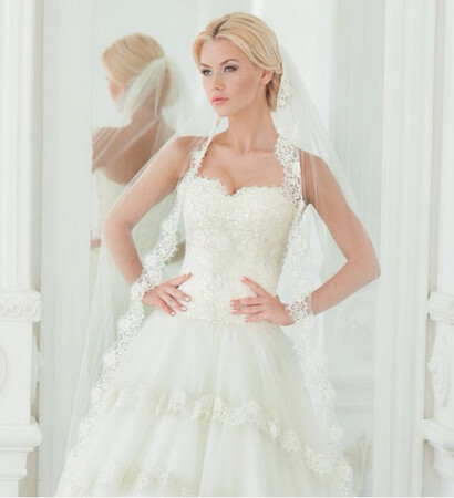 bridesmaids, model and vows