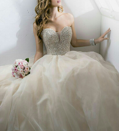love, dress and hairstyle