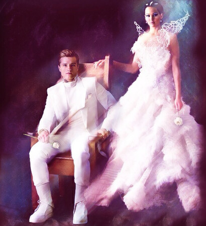 josh hutcherson and Jennifer Lawrence