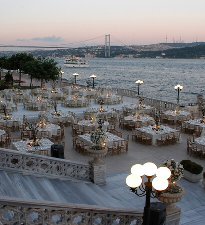 location, stunning and istanbul