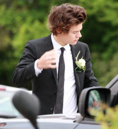 quiff, moms wedding and suit and tie